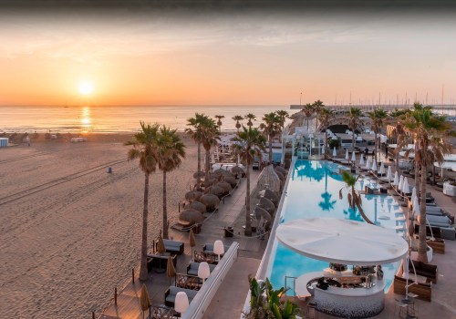 Top Floating Restaurants on the Beach in Valencia